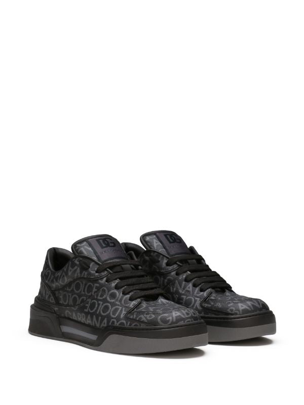 Dolce & Gabbana
New Roma coated-jacquard