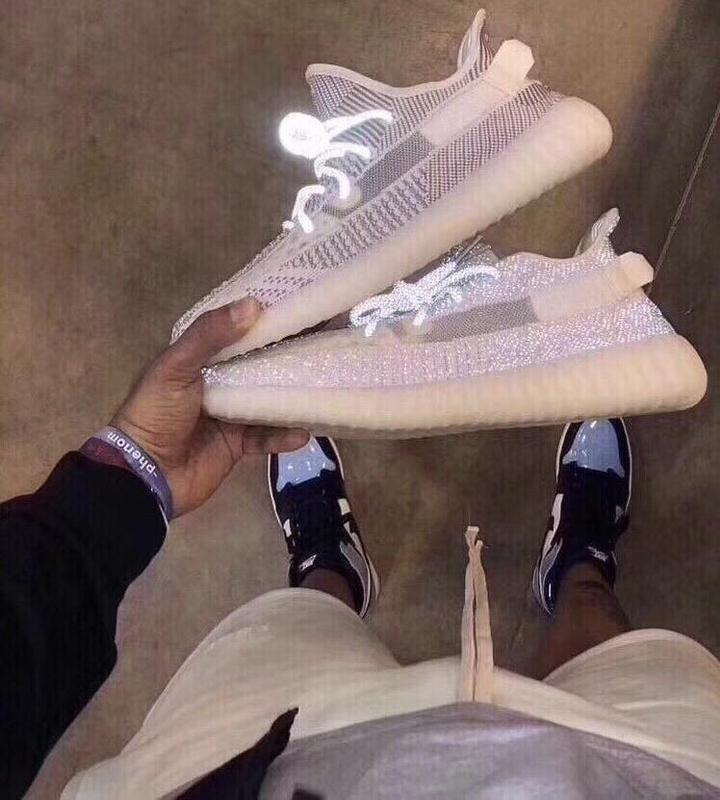 ADIDAS - YEEZY 350 LACETS RÉFLÉCHISSANTS